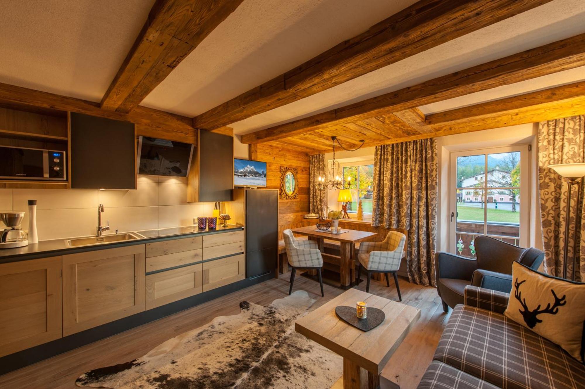 Bucher Apartment